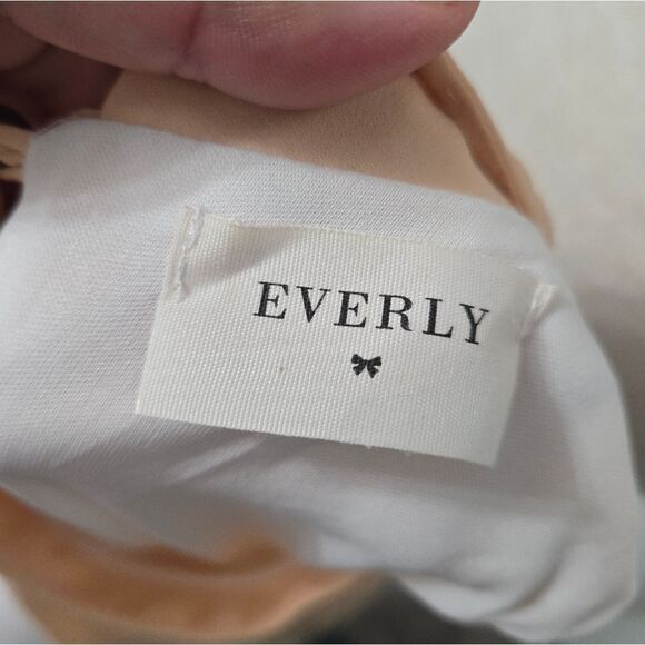 EVERLY MOCK NECK BORDER PRINT MAXI DRESS SIZE S - Picture 10 of 13